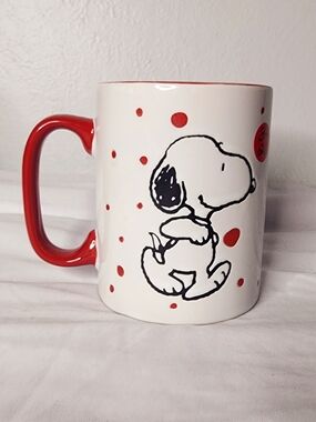 Peanuts Snoopy Ceramic Coffee Mug White Red Polka Dot Gibson Homewares 2024